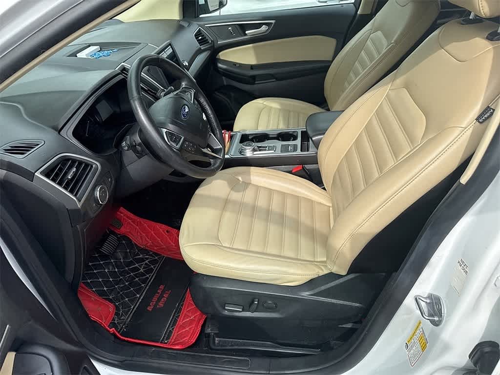 Thumbnail: 2022 Ford Edge - 8