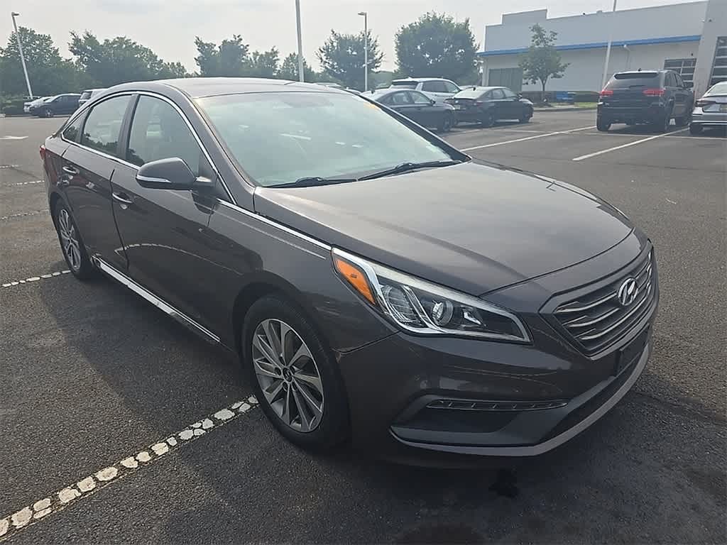 Thumbnail: 2017 Hyundai Sonata - 3