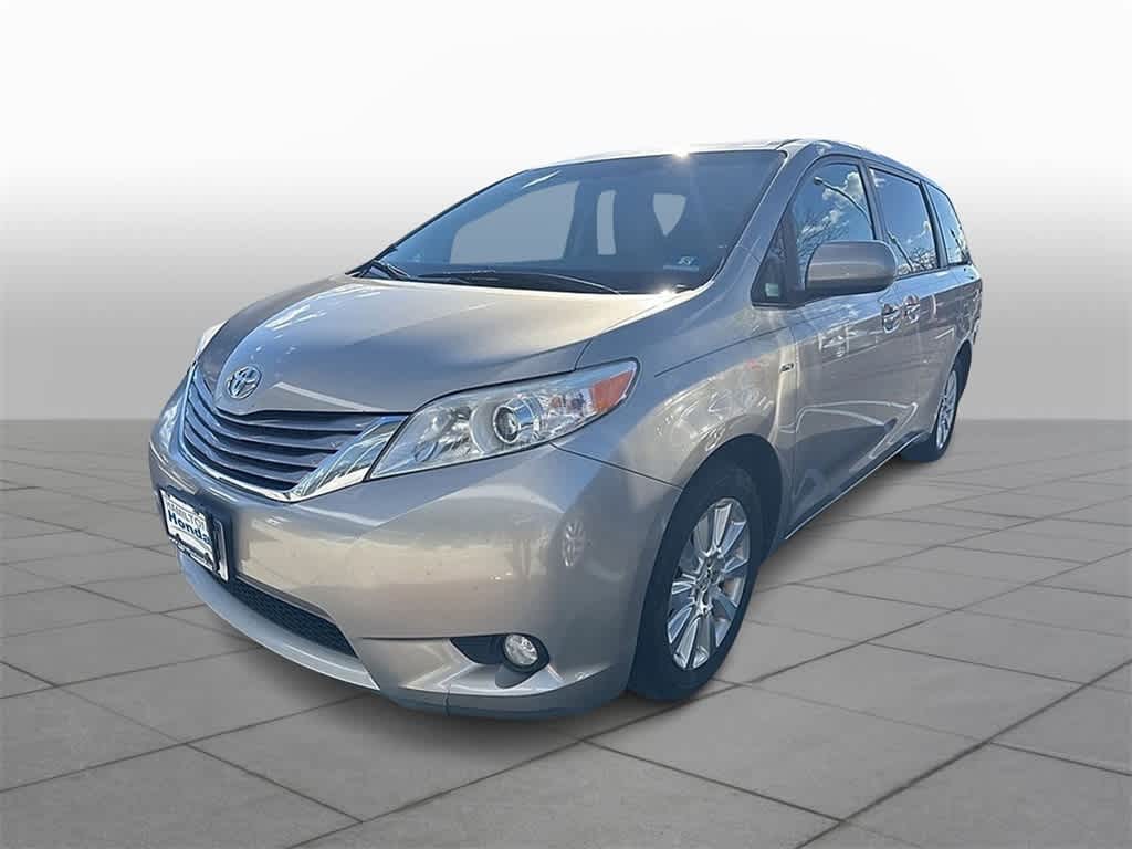 2016 Toyota Sienna XLE -
                  Hamilton, NJ