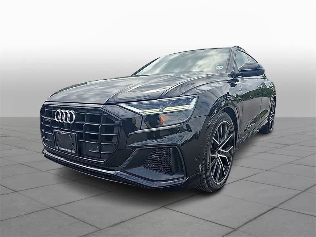 Thumbnail: 2020 Audi Q8 - 1