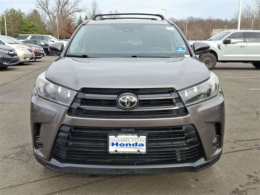Thumbnail: 2019 Toyota Highlander - 27