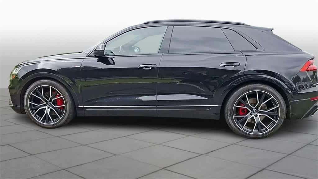Thumbnail: 2020 Audi Q8 - 5