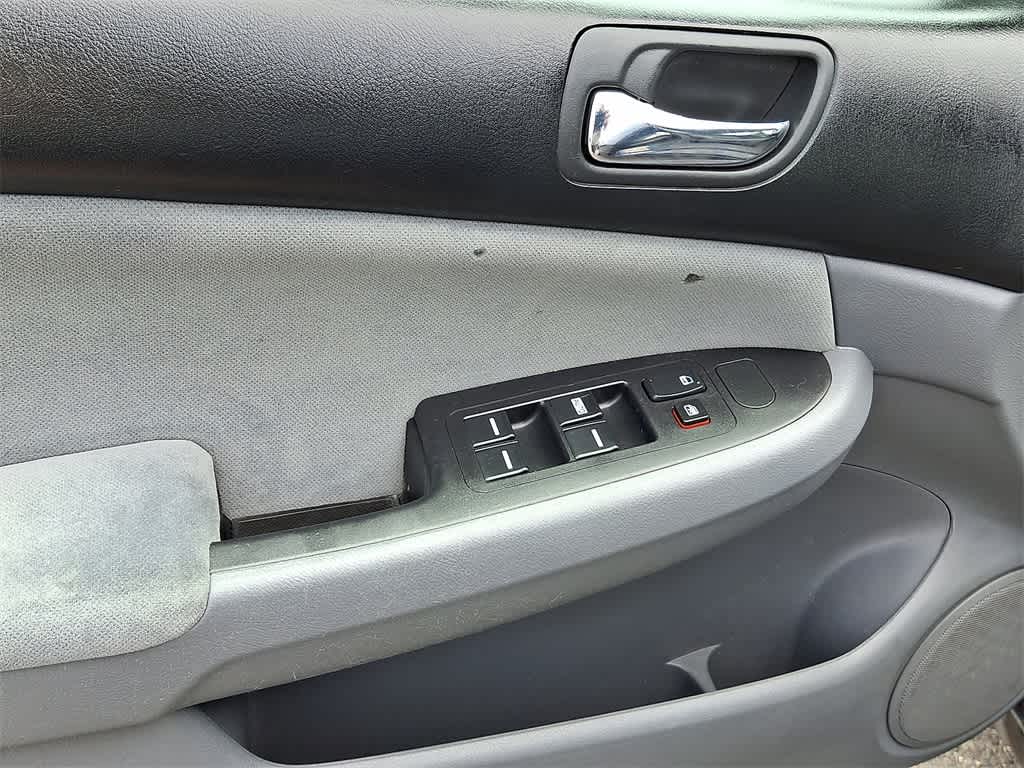 Thumbnail: 2006 Honda Accord - 2