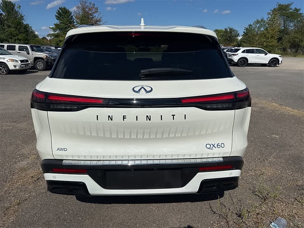 Thumbnail: 2023 INFINITI QX60 - 6