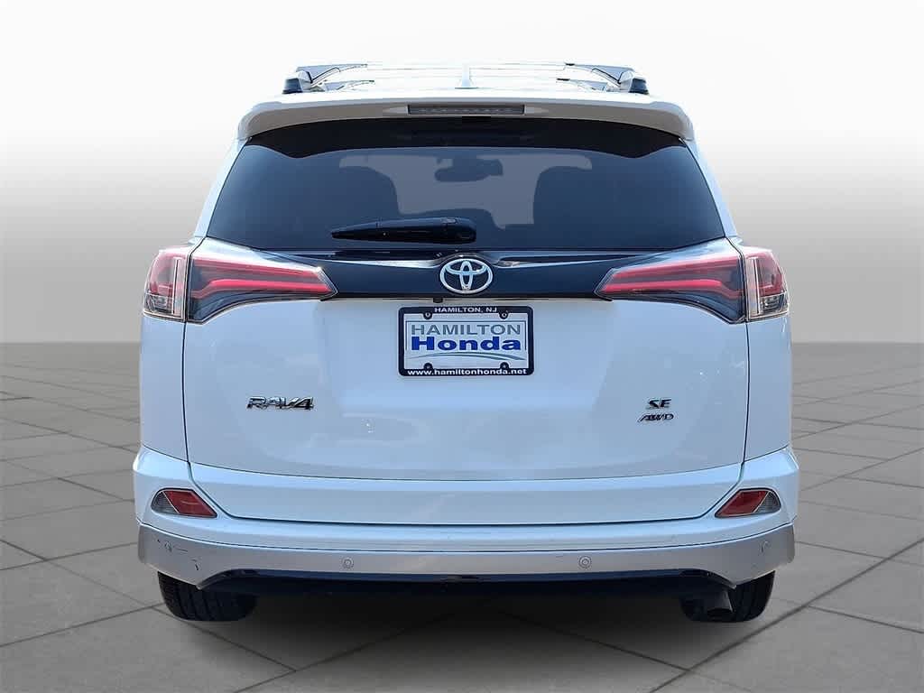 Thumbnail: 2016 Toyota RAV4 - 23
