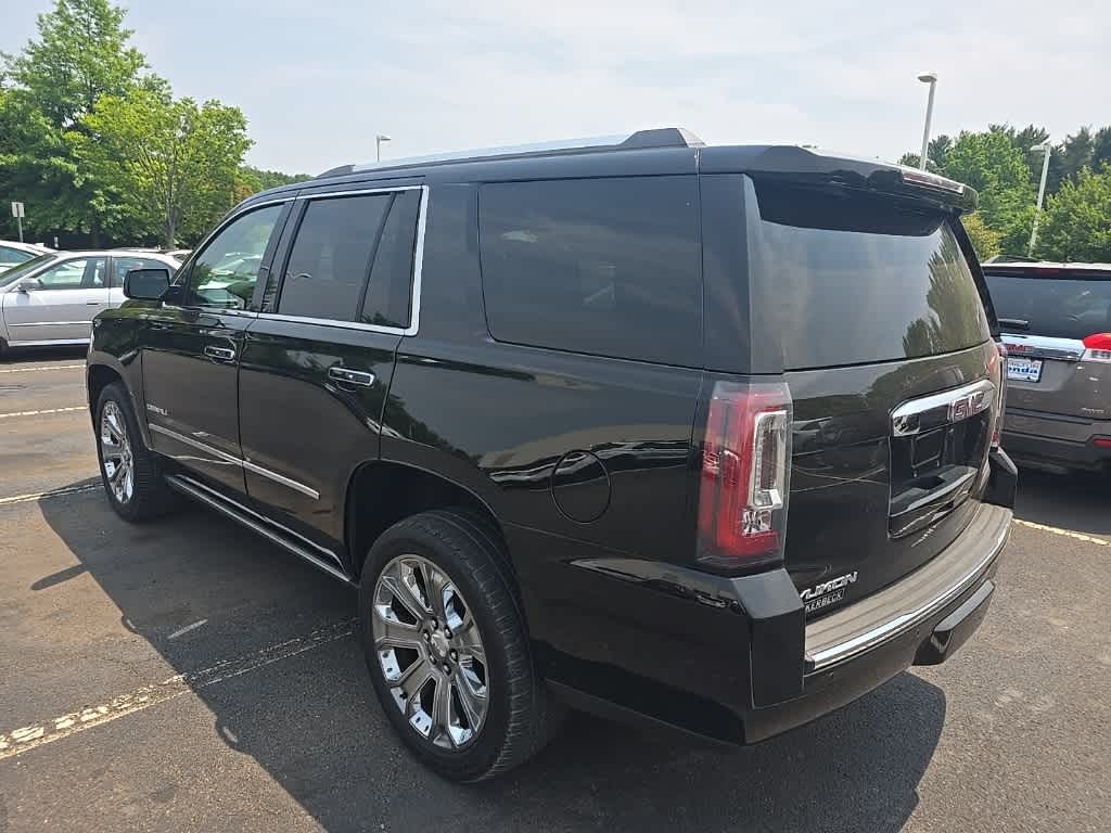 2016 GMC Yukon Denali 8