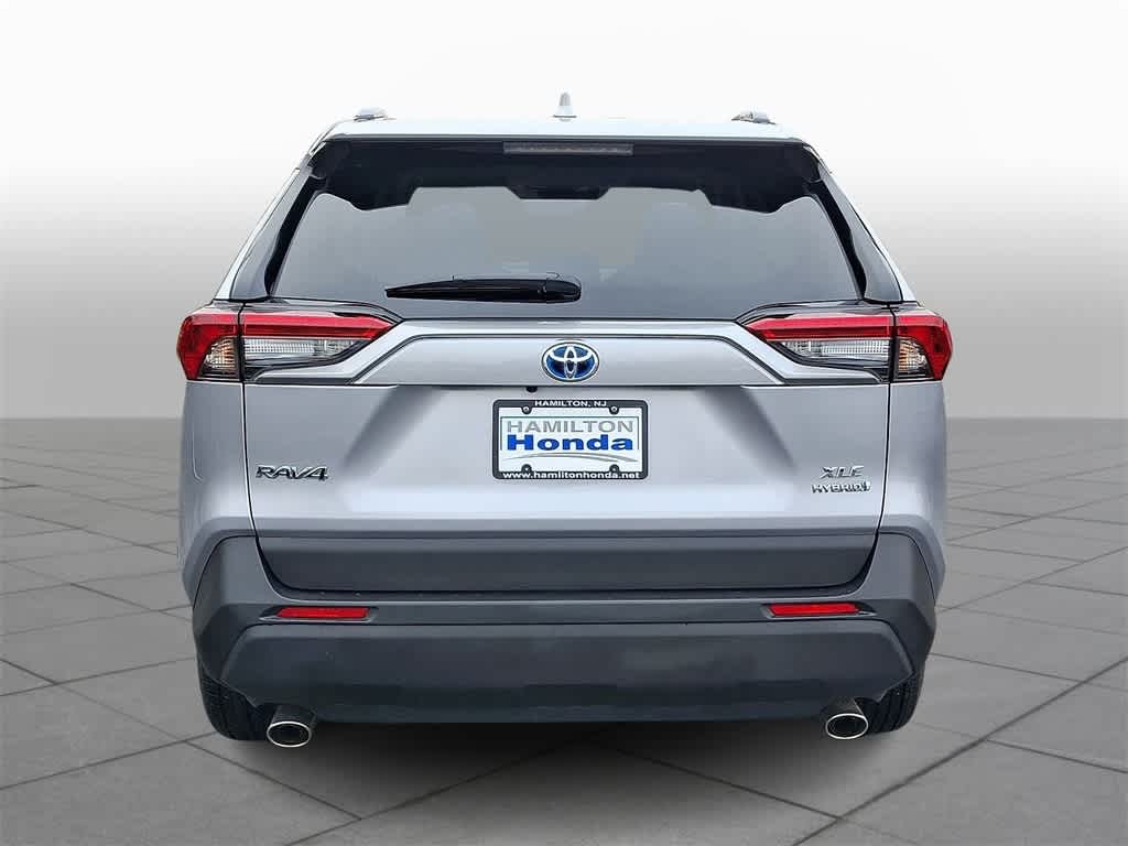 Thumbnail: 2022 Toyota RAV4 - 23