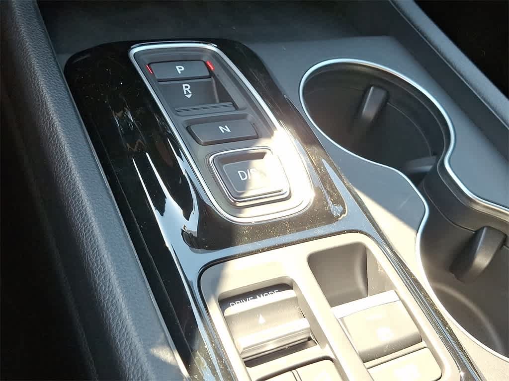 Thumbnail: 2025 Honda Pilot - 12