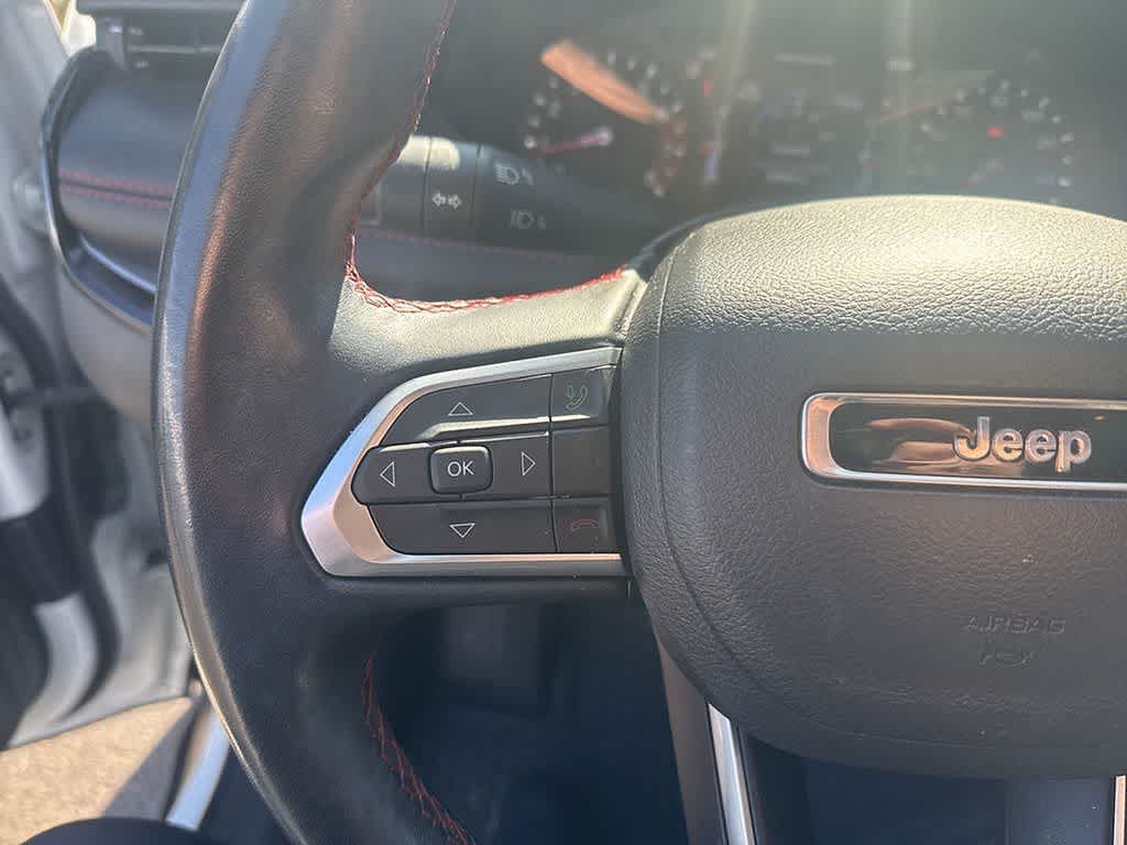 Thumbnail: 2022 Jeep Compass - 14