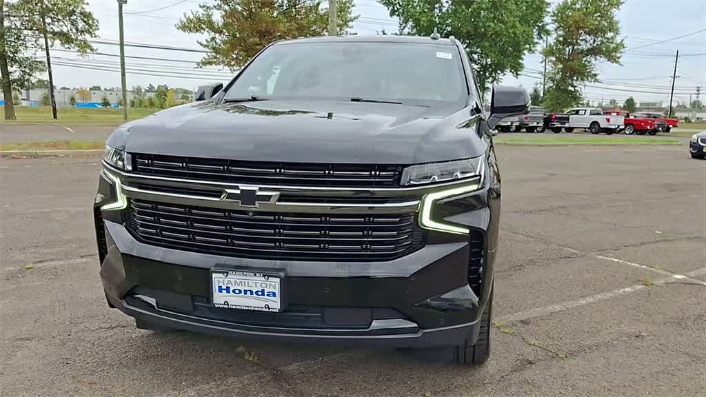 Thumbnail: 2022 Chevrolet Tahoe - 3