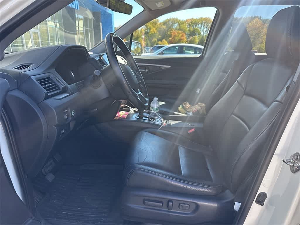 Thumbnail: 2019 Honda Pilot - 7