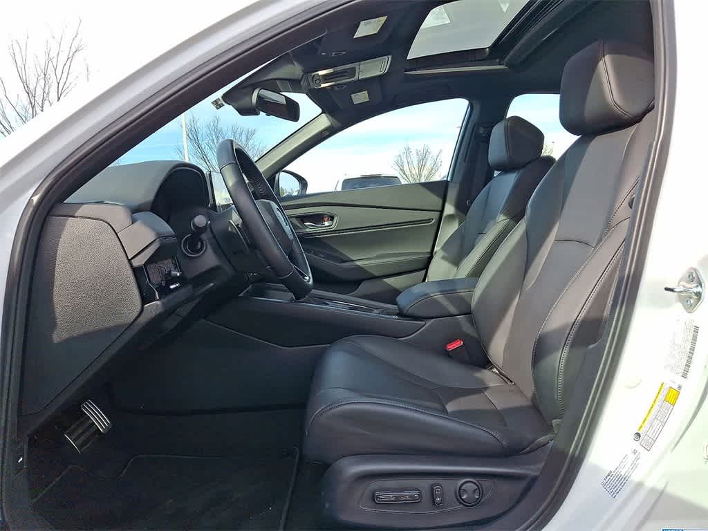 Thumbnail: 2025 Honda Accord - 11