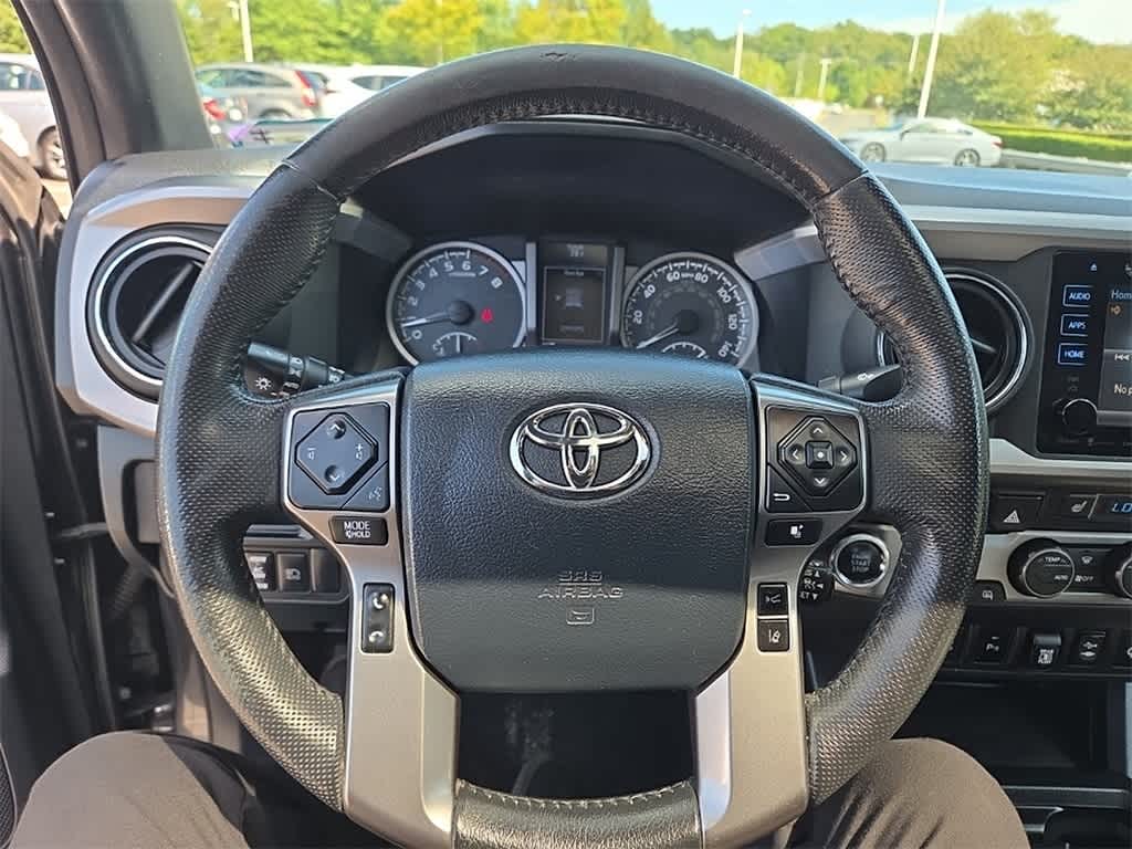 Thumbnail: 2019 Toyota Tacoma - 15