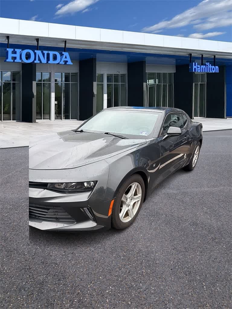 Thumbnail: 2017 Chevrolet Camaro - 1