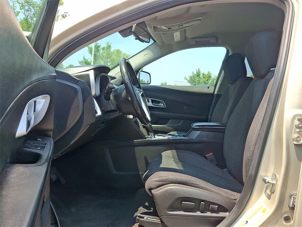 Thumbnail: 2016 Chevrolet Equinox - 11