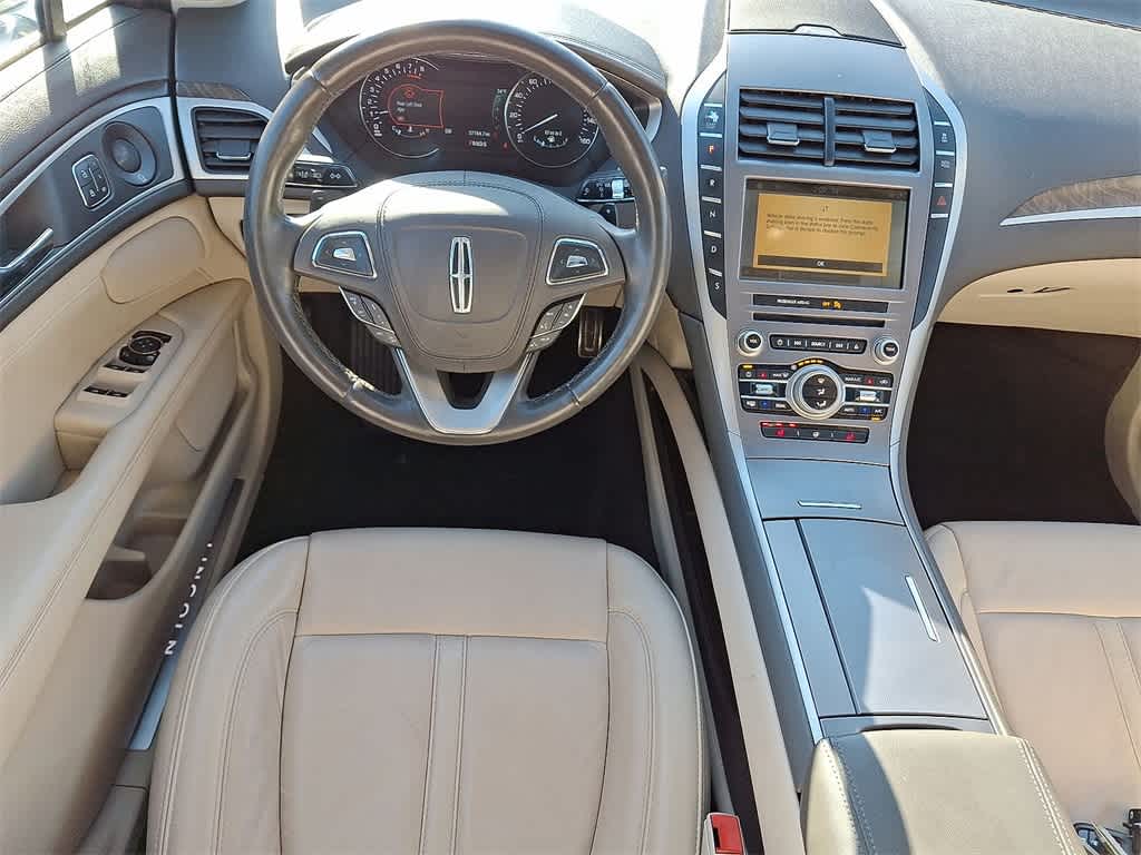 Thumbnail: 2019 Lincoln MKZ - 21