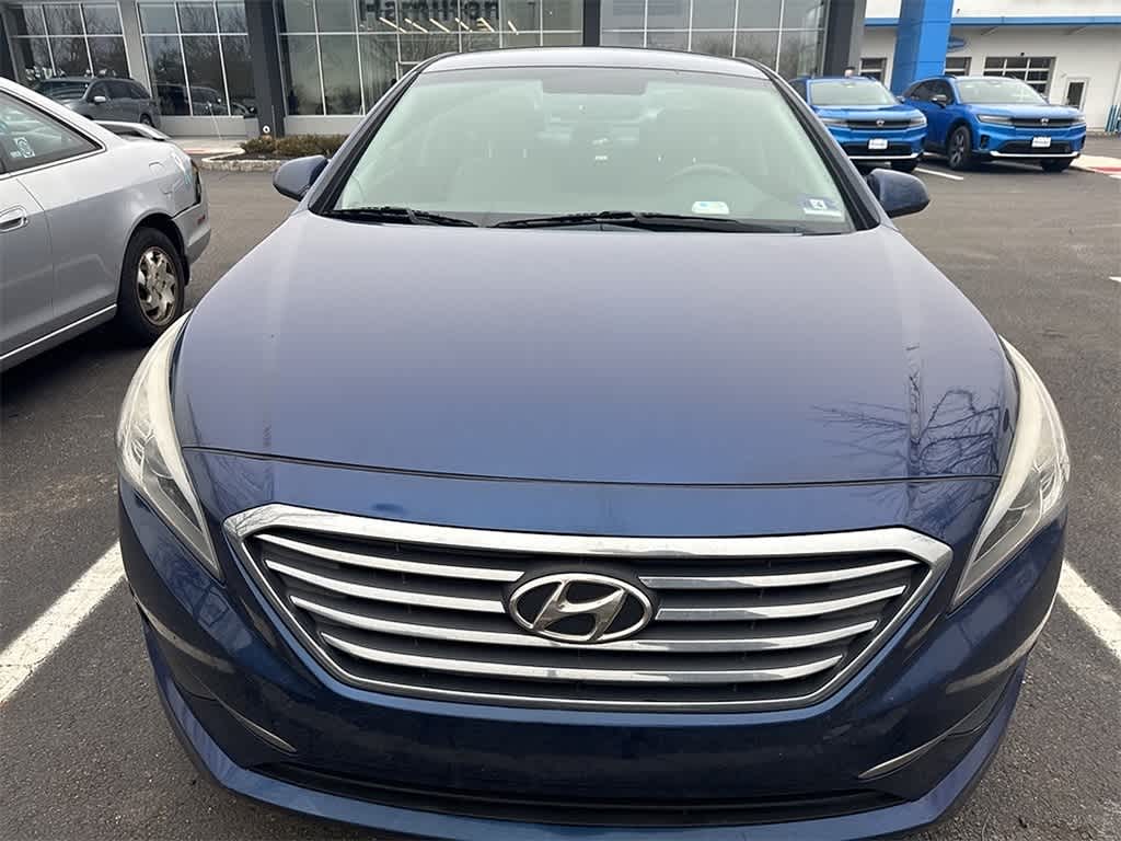 Thumbnail: 2017 Hyundai Sonata - 2