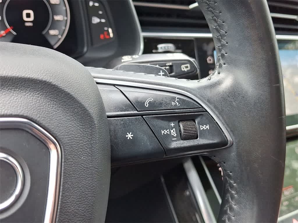 Thumbnail: 2020 Audi Q8 - 18