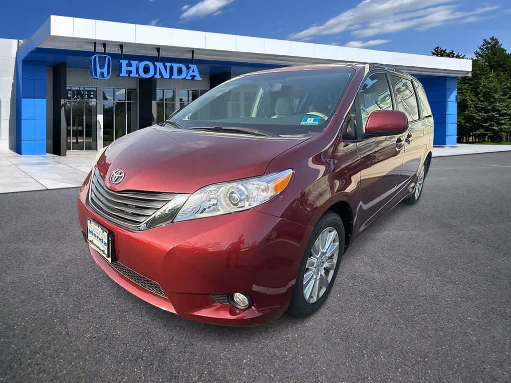 2012 Toyota Sienna XLE -
                  Hamilton, NJ