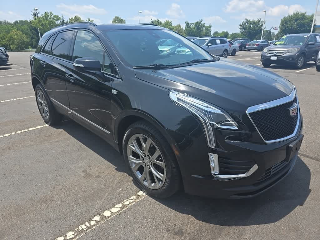 Thumbnail: 2021 Cadillac XT5 - 3