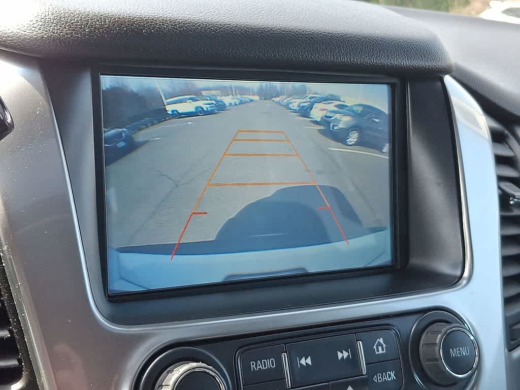 Thumbnail: 2017 Chevrolet Tahoe - 15