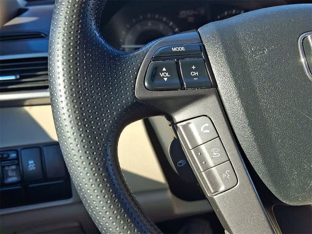 Thumbnail: 2014 Honda Odyssey - 17