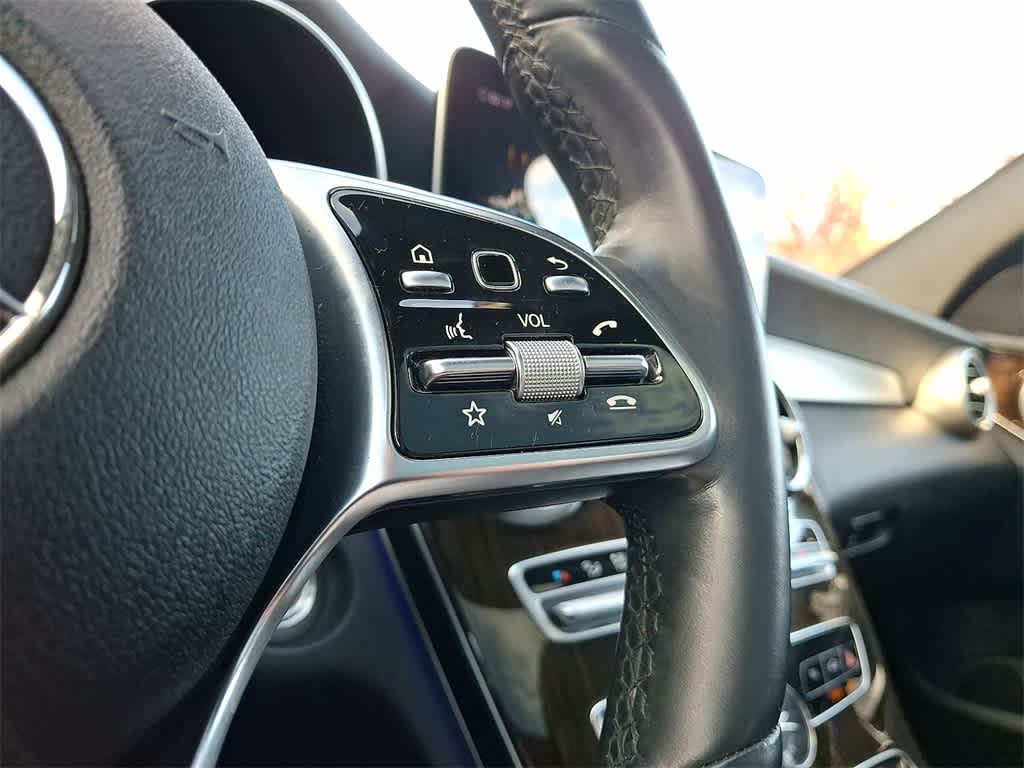 Thumbnail: 2020 Mercedes-Benz C-Class - 18