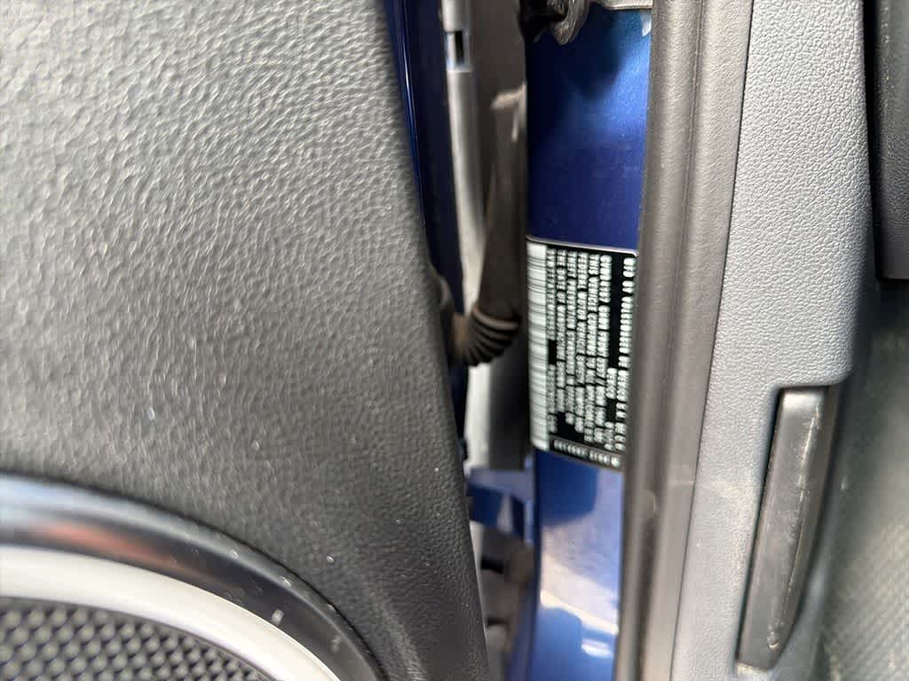 Thumbnail: 2014 Volkswagen Beetle - 16