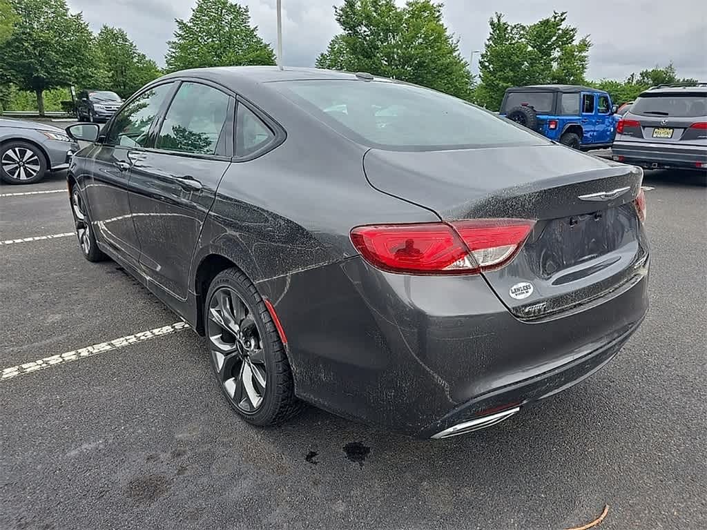 Thumbnail: 2016 Chrysler 200 - 6