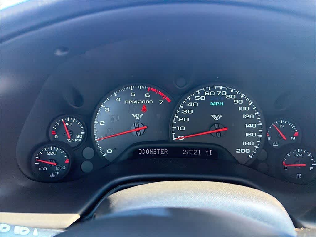 Thumbnail: 2002 Chevrolet Corvette - 18