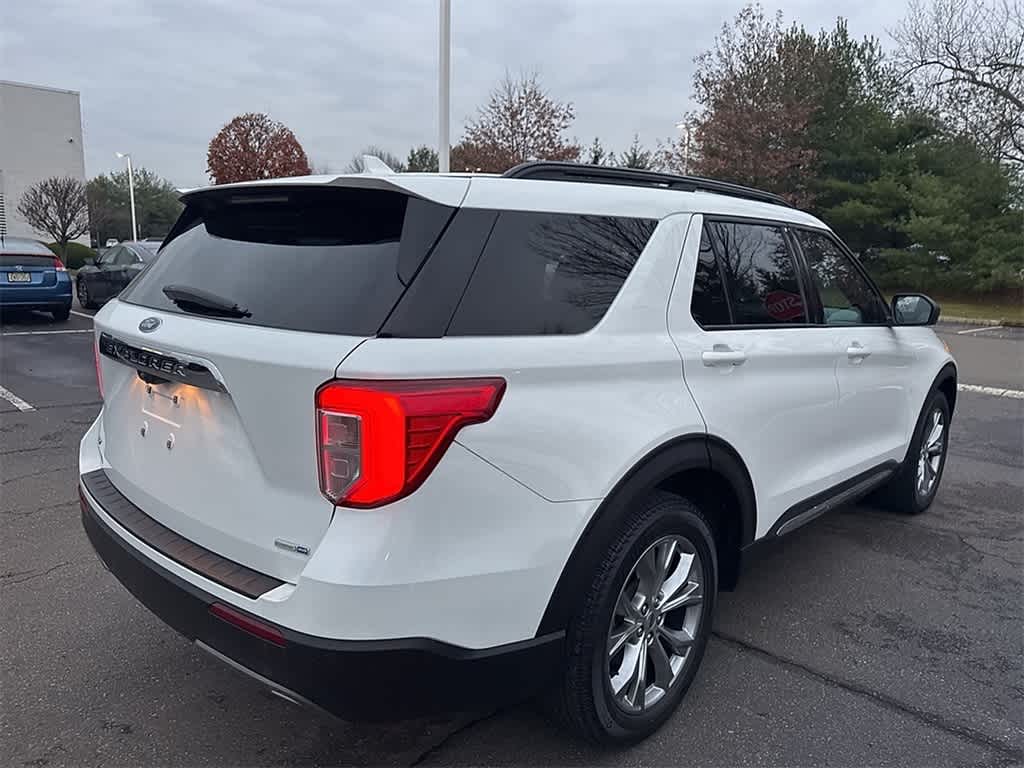 Thumbnail: 2020 Ford Explorer - 8