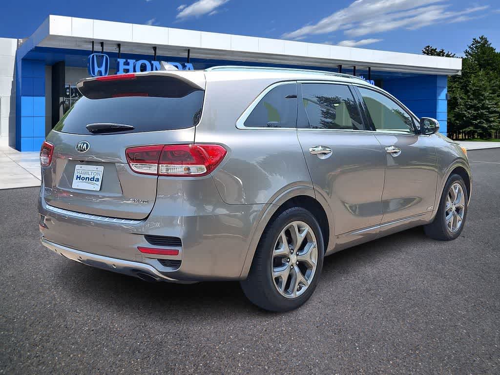 Thumbnail: 2016 Kia Sorento - 24
