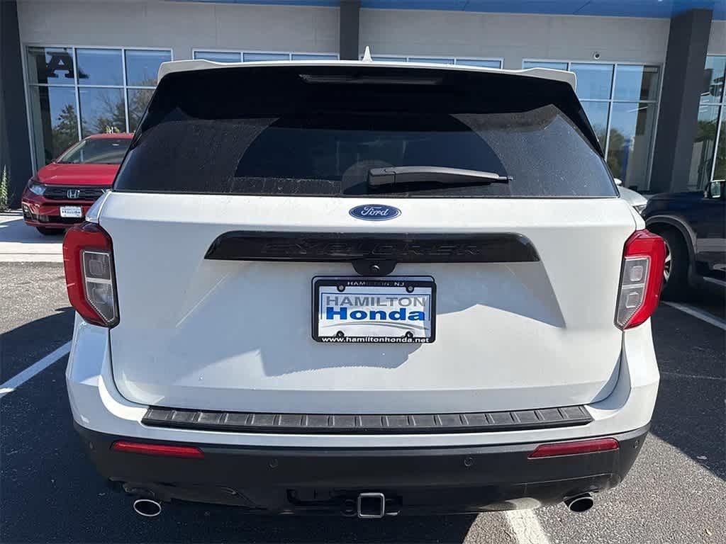 Thumbnail: 2023 Ford Explorer - 5