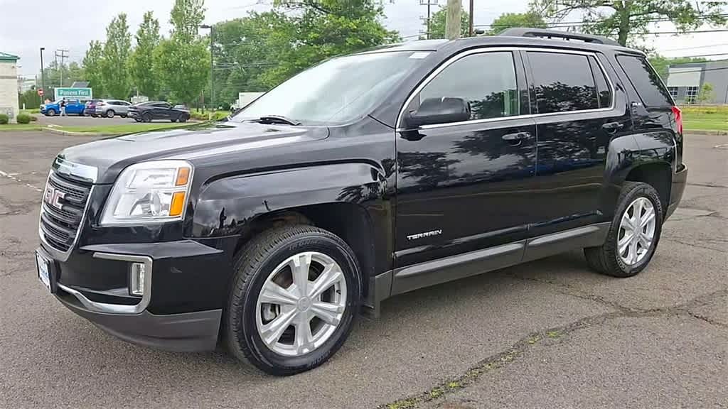 Thumbnail: 2017 GMC Terrain - 4