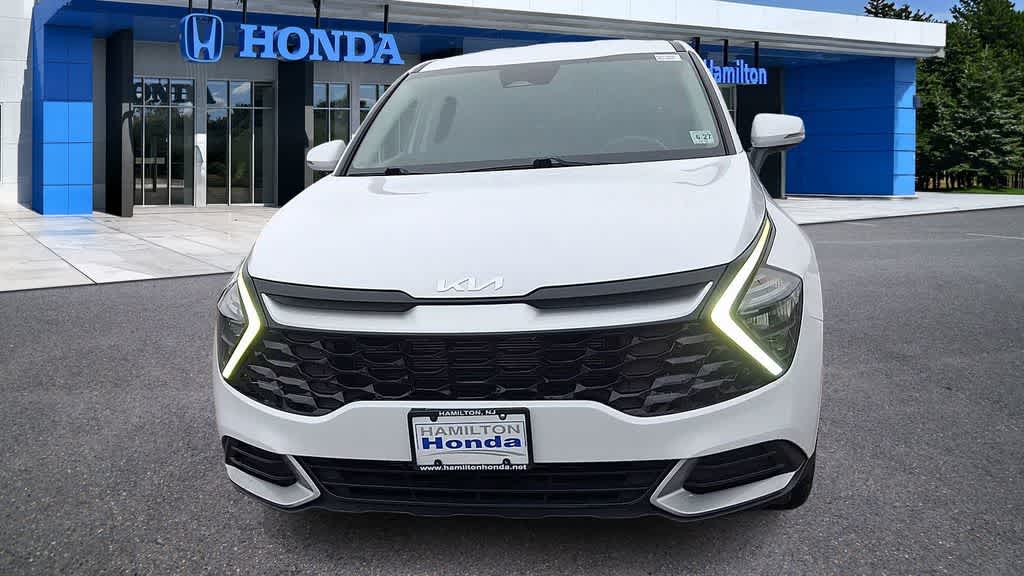 Thumbnail: 2023 Kia Sportage - 3