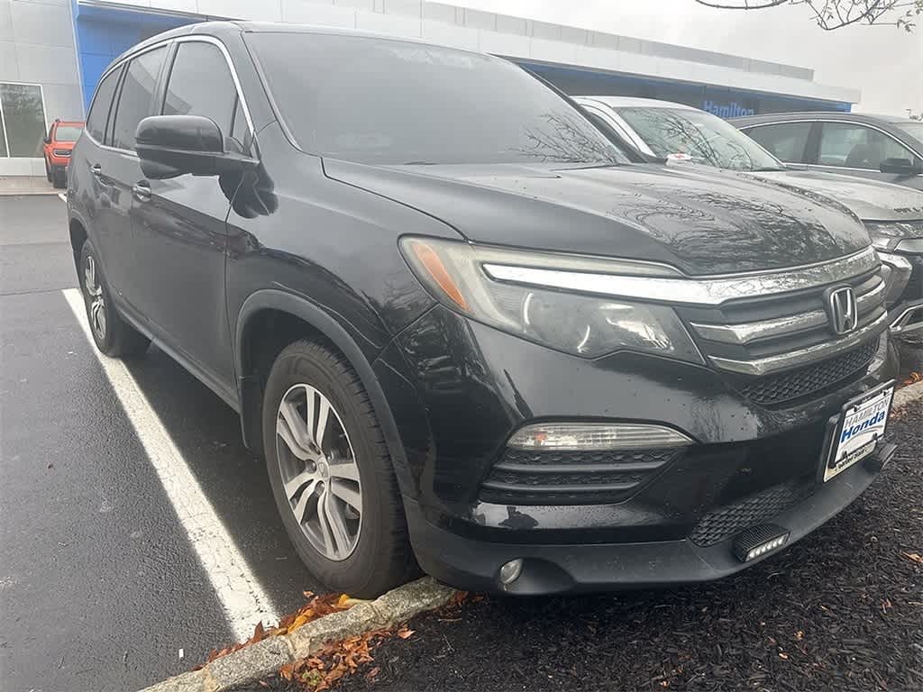 Thumbnail: 2017 Honda Pilot - 3