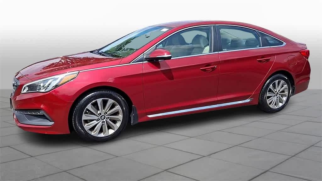 Thumbnail: 2015 Hyundai Sonata - 4