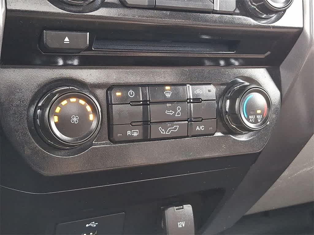 Thumbnail: 2016 Ford F-150 - 19