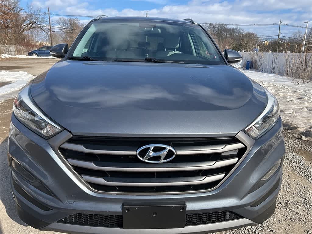 Thumbnail: 2016 Hyundai Tucson - 2