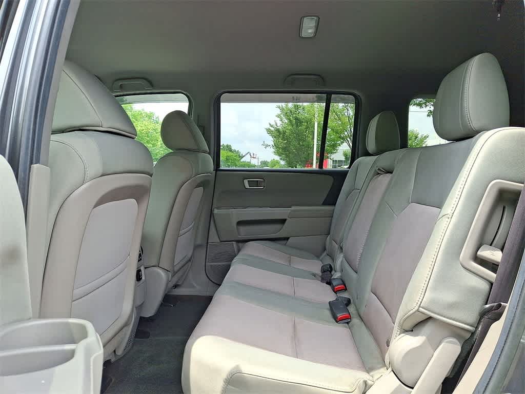 Thumbnail: 2013 Honda Pilot - 20