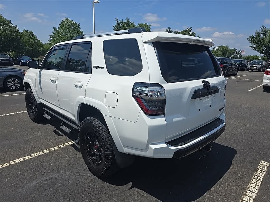 Thumbnail: 2018 Toyota 4Runner - 6