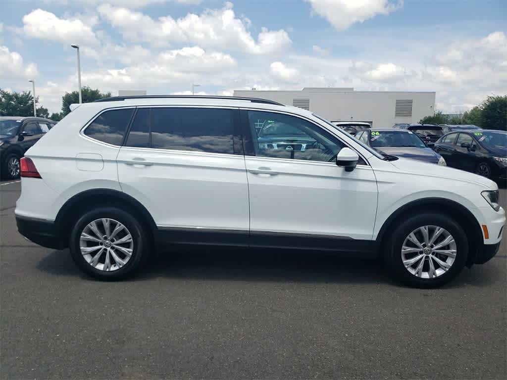 Thumbnail: 2018 Volkswagen Tiguan - 4