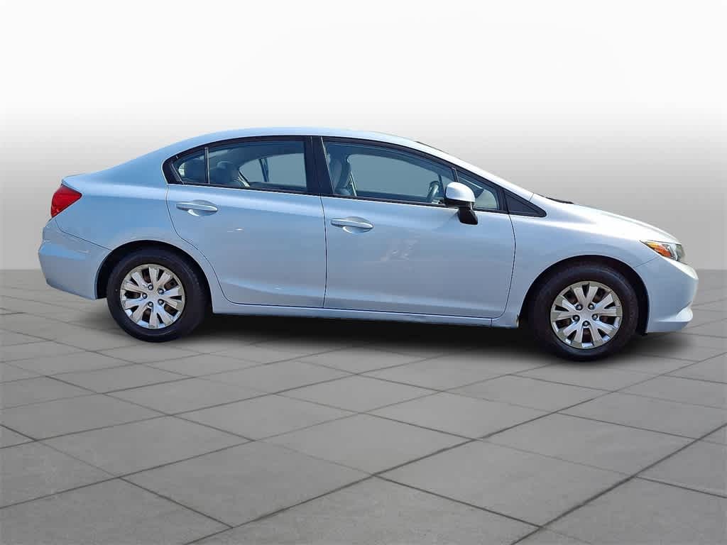 Thumbnail: 2012 Honda Civic - 17