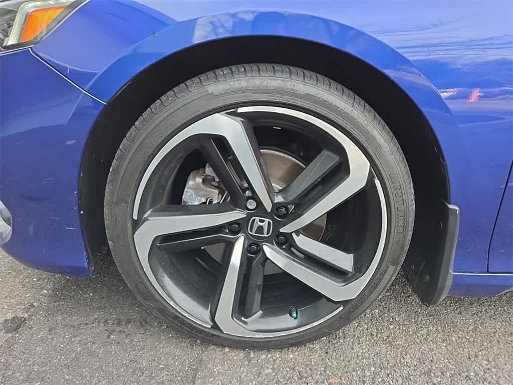 Thumbnail: 2018 Honda Accord - 9