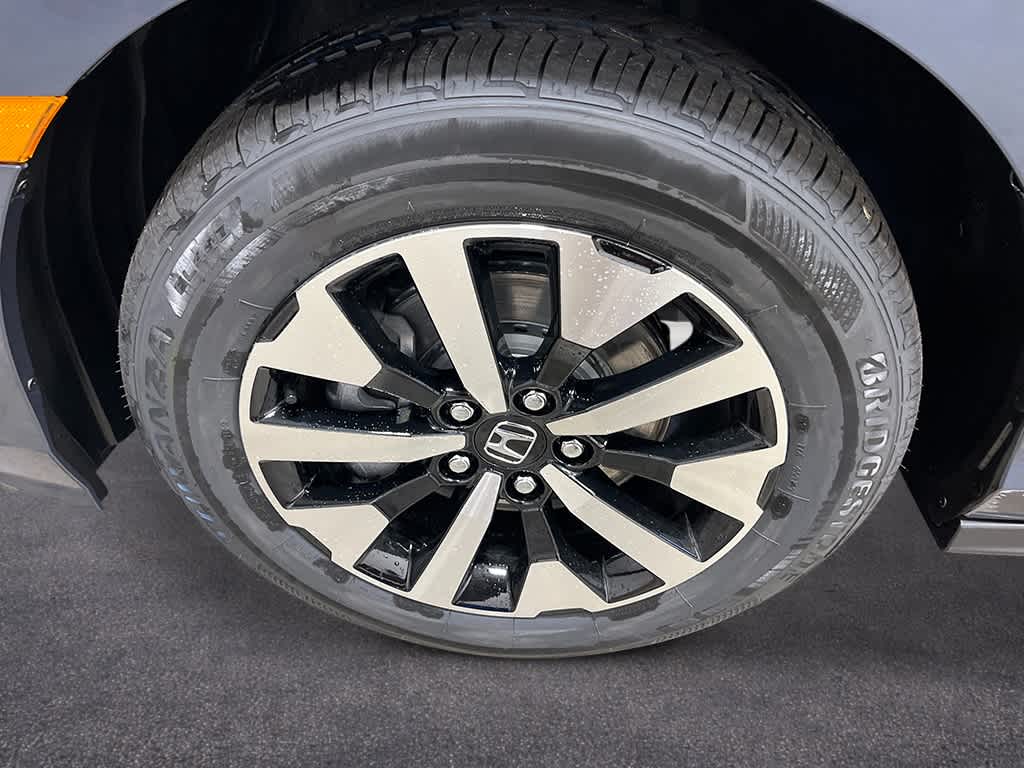 Thumbnail: 2026 Honda Odyssey - 10