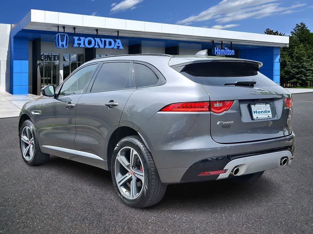 Thumbnail: 2019 Jaguar F-Pace - 22