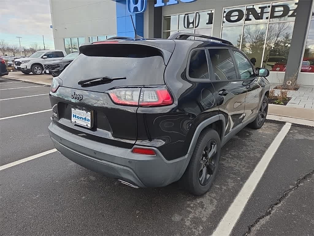 Thumbnail: 2019 Jeep Cherokee - 5