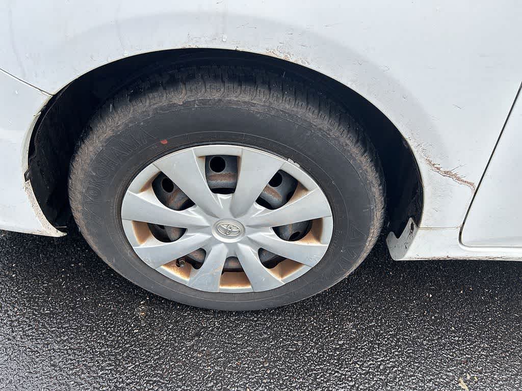 Thumbnail: 2010 Toyota Corolla - 11