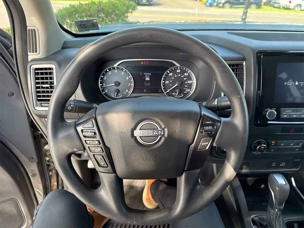 Thumbnail: 2022 Nissan Frontier - 9