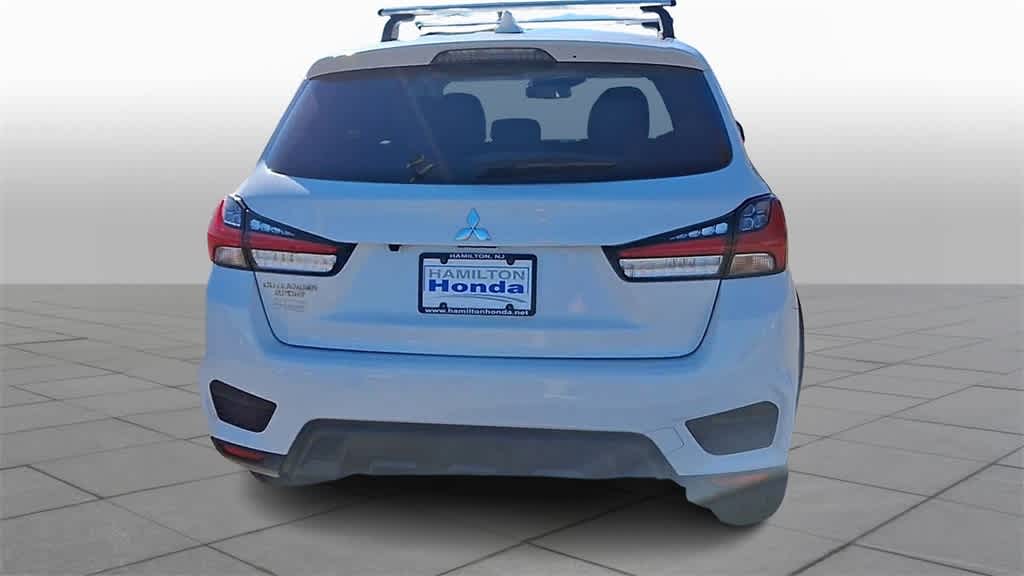 Thumbnail: 2021 Mitsubishi Outlander Sport - 7